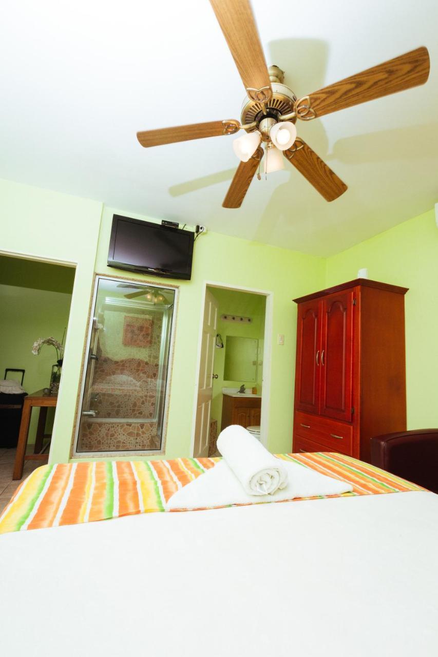 Beverly'S Oasis Suites Scarborough Eksteriør bilde